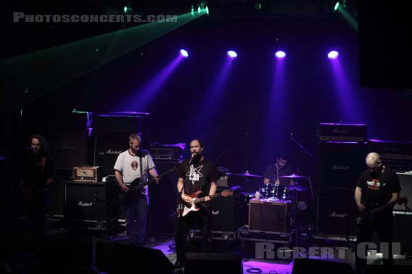 BUILT TO SPILL - 2010-05-23 - PARIS - La Machine (du Moulin Rouge) - 